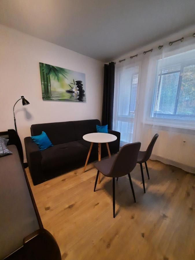 Apartment Klimka With Balcony, Free Wifi And Free Parking Bratislava Exteriör bild